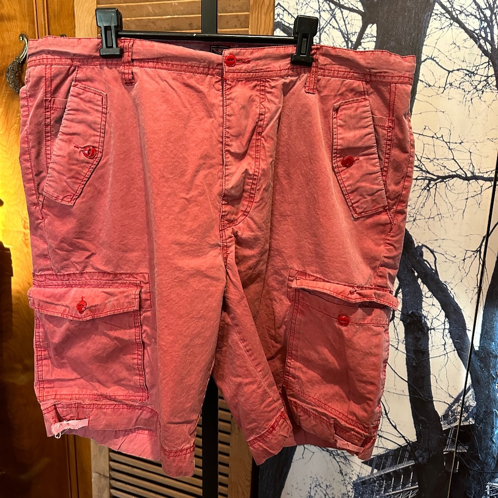 Born Fly Men’s Cargo Shorts